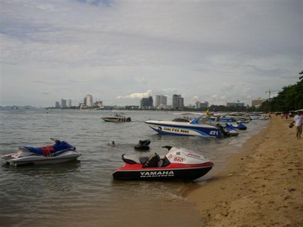 Maxwell Inn Pattaya Luaran gambar