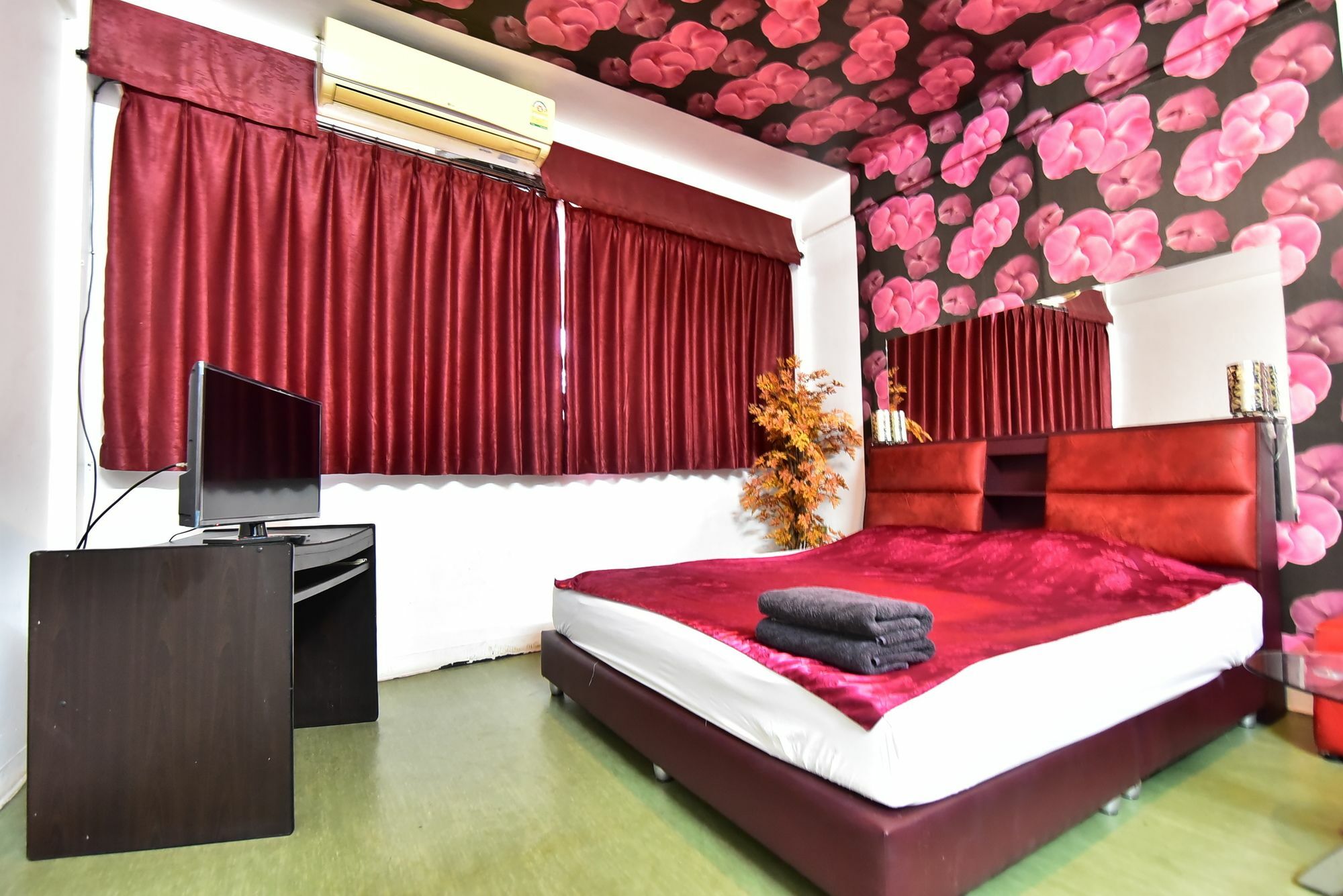 Maxwell Inn Pattaya Luaran gambar